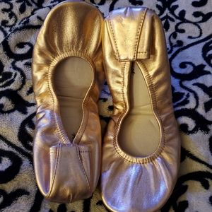 NWOT The Storehouse Flats Pink Metallic Size 7 Women's Slipper Shoes